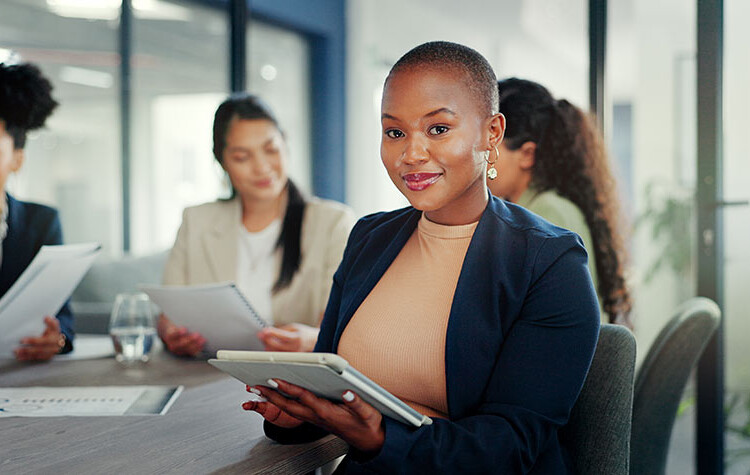 Business woman i a conference room